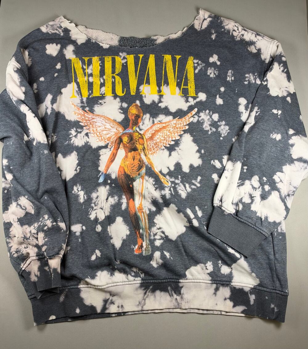 Nirvana In Utero Bleach Tie-Dye Sweatshirt Distressed DIY Neck Grunge